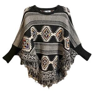 ZA Poncho Tribal Geo Diamond Pattern One Size Bat Sleeve Fringe Design‎